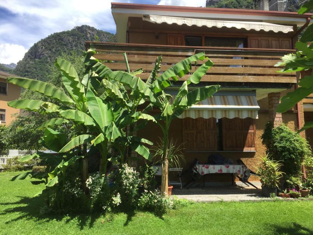 Апартаменти Da Boni & Luci Novate Mezzola Екстер'єр фото