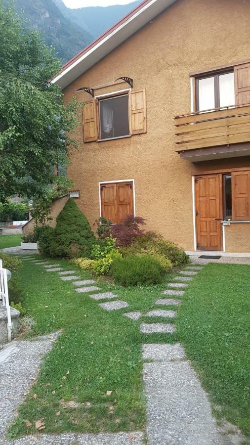 Апартаменти Da Boni & Luci Novate Mezzola Екстер'єр фото